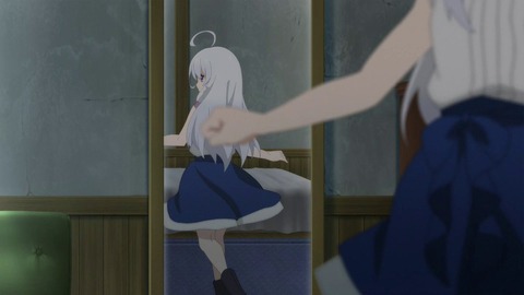 (5)