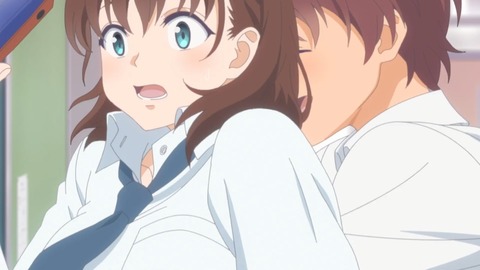 (5)