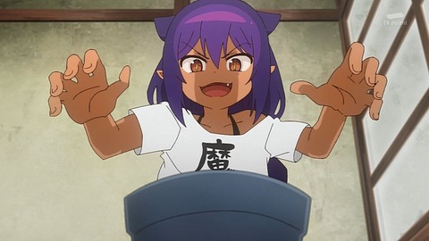 (4)