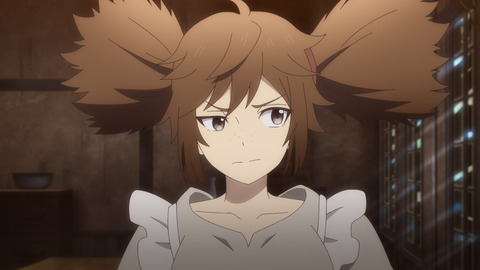 (3)