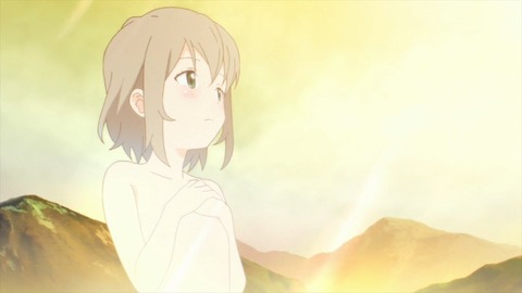 (100)