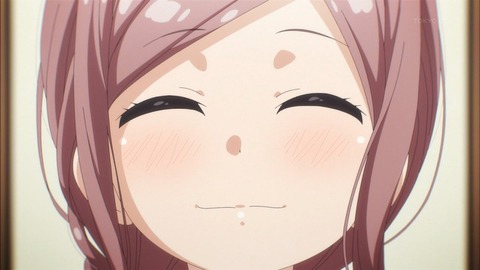 (4)