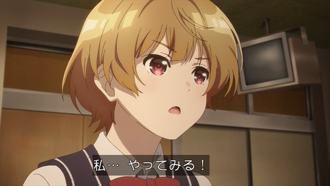 (121)
