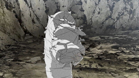 (100)