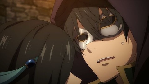 (4)