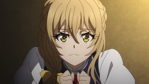 (4)