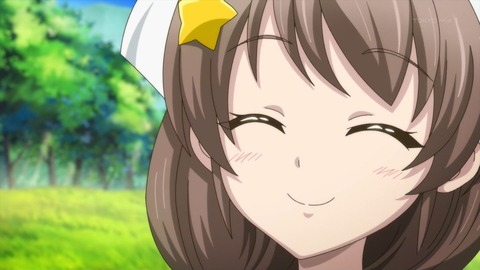 (100)