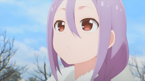 (52)