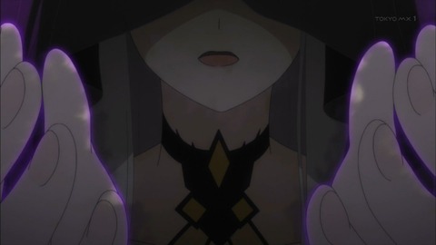 (4)