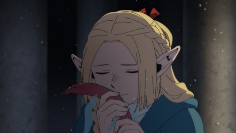 (8)