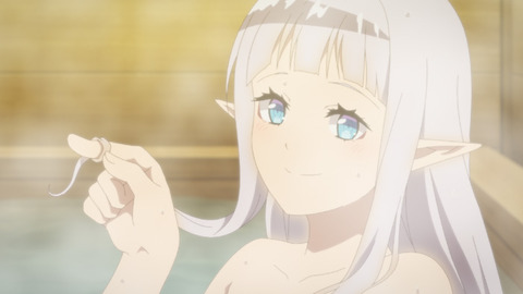(4)