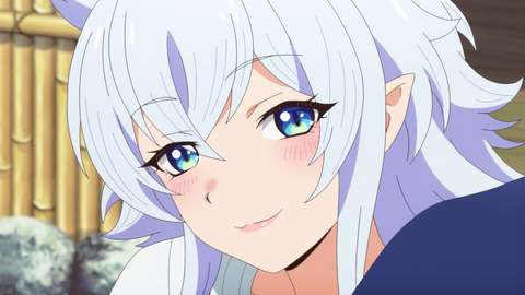 (4)