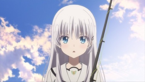 (4)