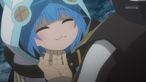 (100)