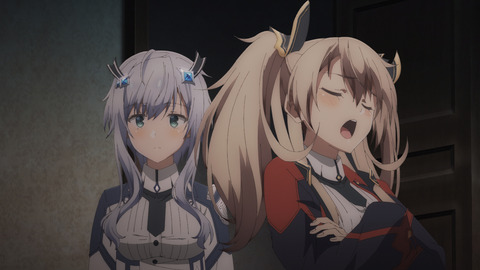 (3)