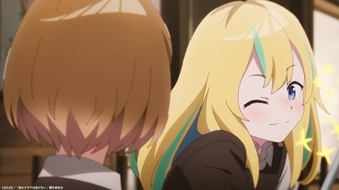 (100)
