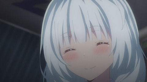 (100)