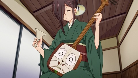 (3)