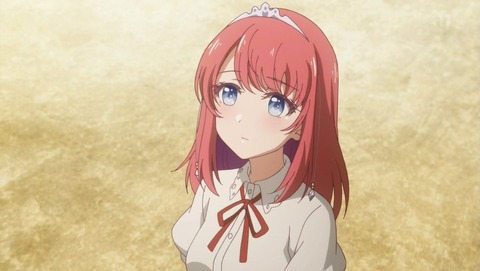 (4)
