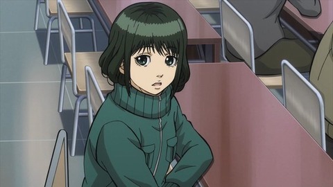 (5)