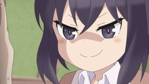 (100)