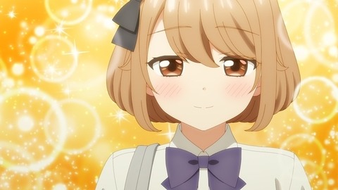 (4)