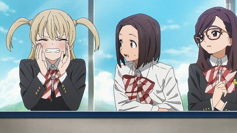 (713)