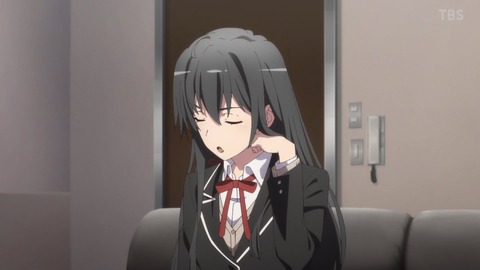(61)