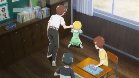 (3)