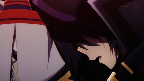 (11)