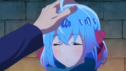 (5)