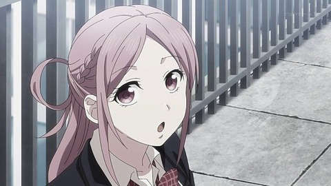 (61)