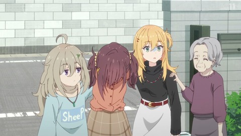 (11)