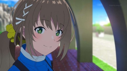 (9)