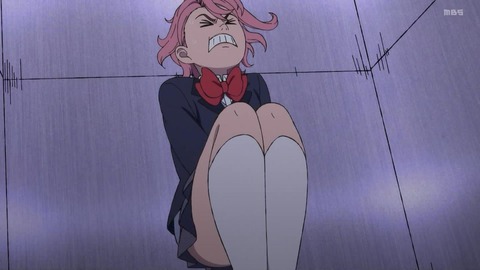 (136)