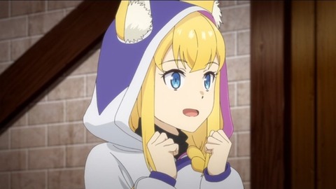 (11)