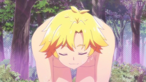 (8)