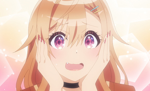 (4)