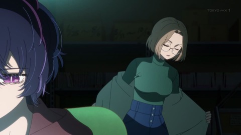 (82)