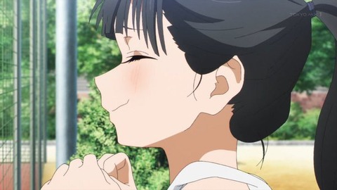 (653)