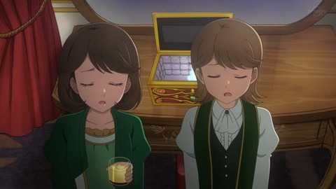 (8)