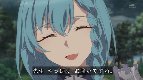 (4)