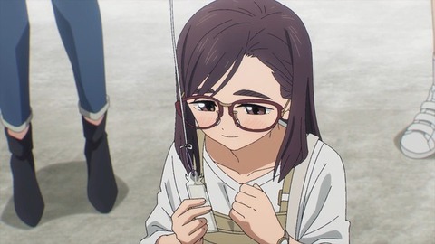 (712)