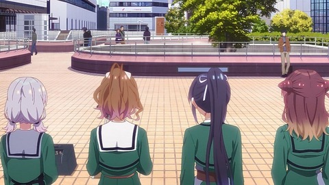 (2)