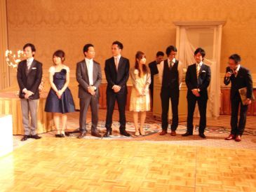 結婚式スーツ 友人の挙式に着ていく服装は 男性編 礼服とは 礼装とは一体 ウエディングタキシードは購入かレンタルか 表参道の隠れ家オーダーサロン 結婚式スーツ 友人の挙式に着ていく服装は 男性編 礼服とは 礼装とは一体 ウエディングタキシードは購入かレンタルか 表参道の隠れ家オーダーサロン
