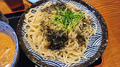 [画像:8d1c08f6-s.jpg]