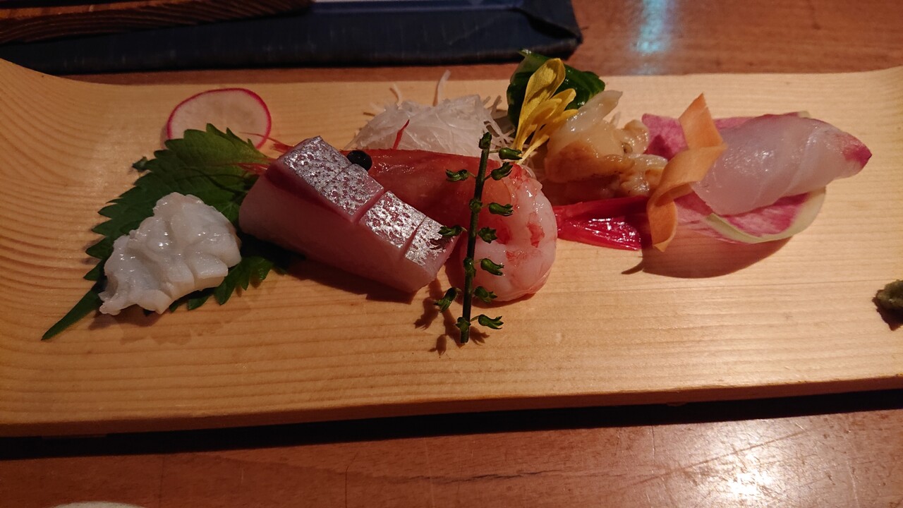 大宮 おでんと魚菜 基 もとし でうまい刺身とおでんで一杯 サラリーマンのランチ 大宮 おでんと魚菜 基 もとし でうまい刺身とおでんで一杯 サラリーマンのランチ