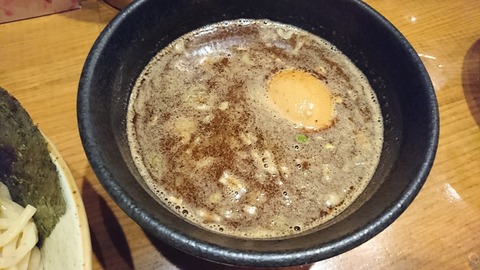 [画像:b1b2c9d0-s.jpg]
