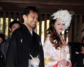 沢尻エリカちゃんの花嫁姿 人生 捨てたもんじゃないぜ