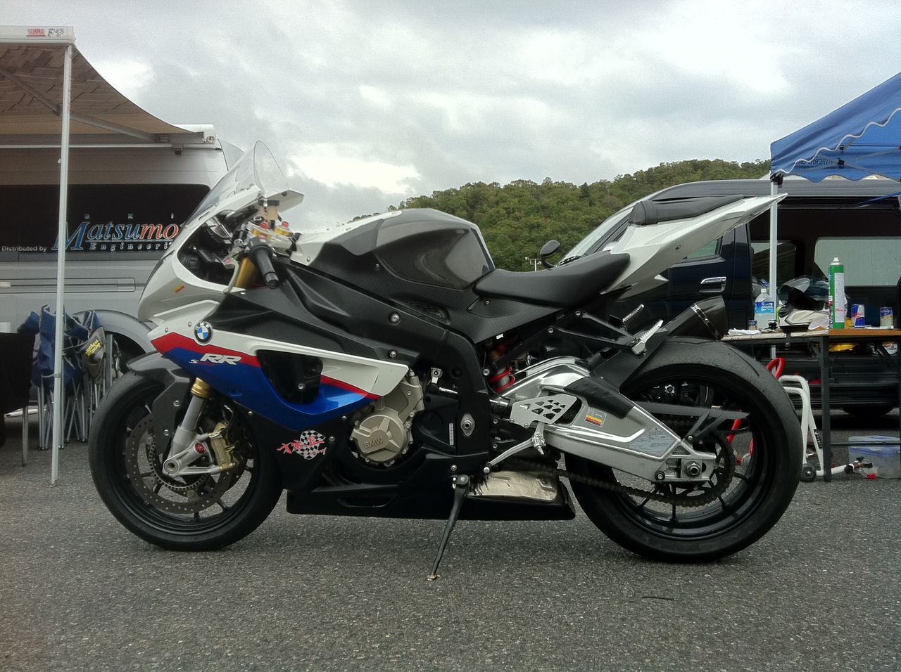 S1000RR × アンダーカウルトレー（オイルキャッチ） 気になるお